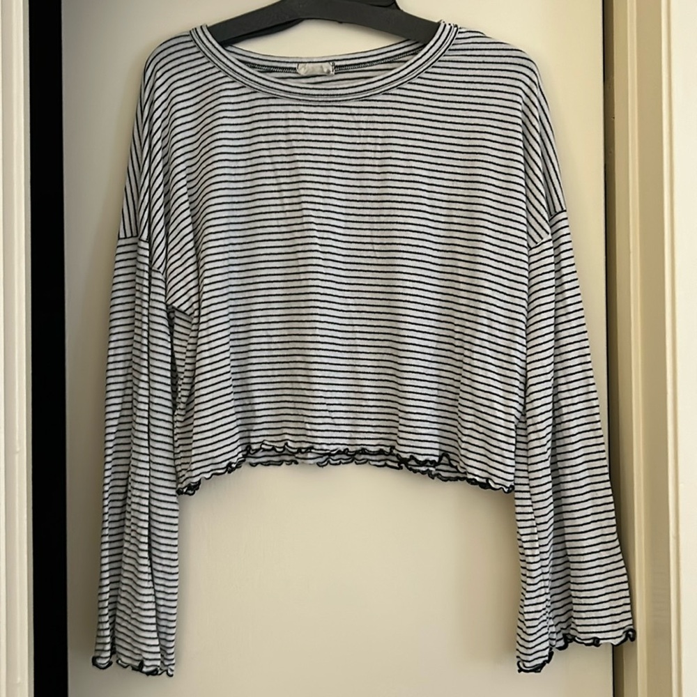 Super flowy and comfy bell sleeve blouse striped